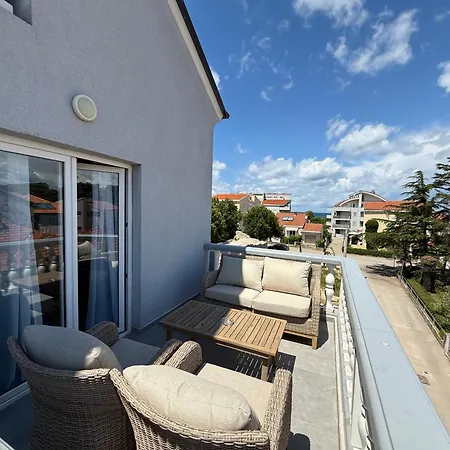 Apartment Puntamika *