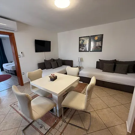 Apartamento Puntamika