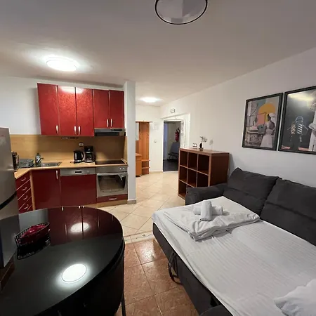 Apartment Puntamika *