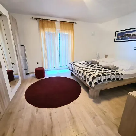 Apartment Puntamika